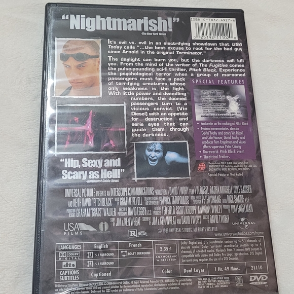 Pitch Black / The Chronicles of Riddick DVD bundle EUC - Picture 3 of 10